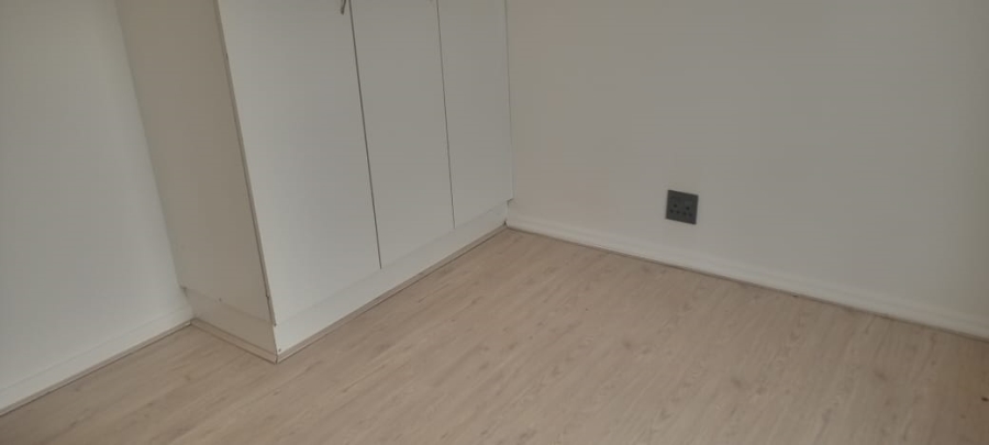 To Let 3 Bedroom Property for Rent in Table View Western Cape